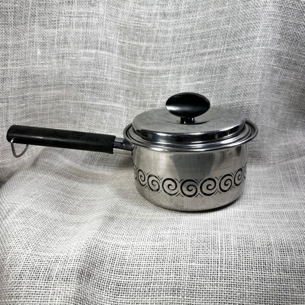 Vintage EKCO 1.5‎ Qt Saucepan with Lid Black Scroll Stainless Steel MCM Retro